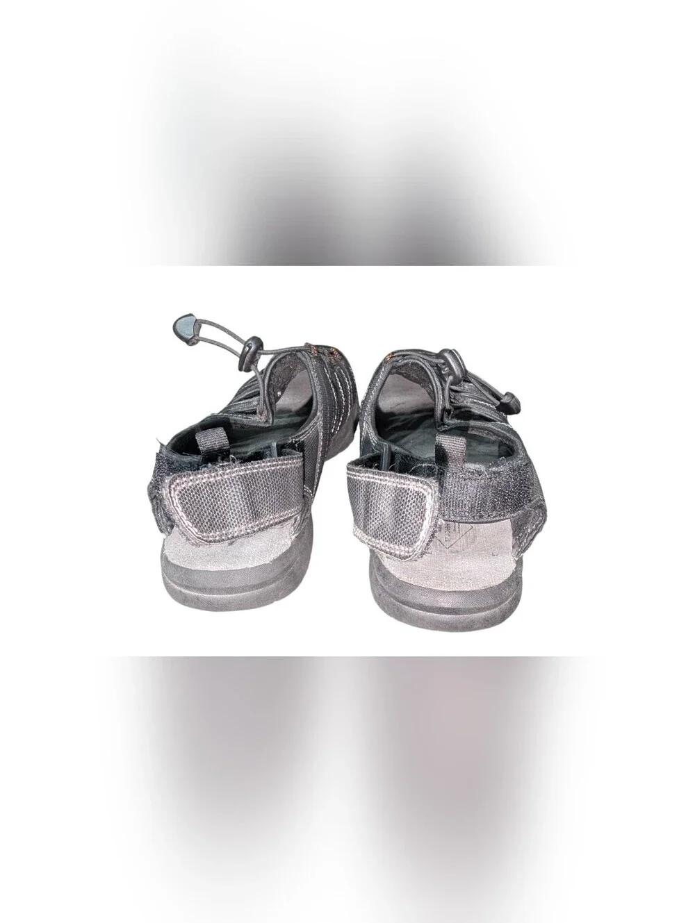 St. John's Bay Men's Sz 10‎ Closed-Toe Outdoor Sandals Dark Grey Arch Support